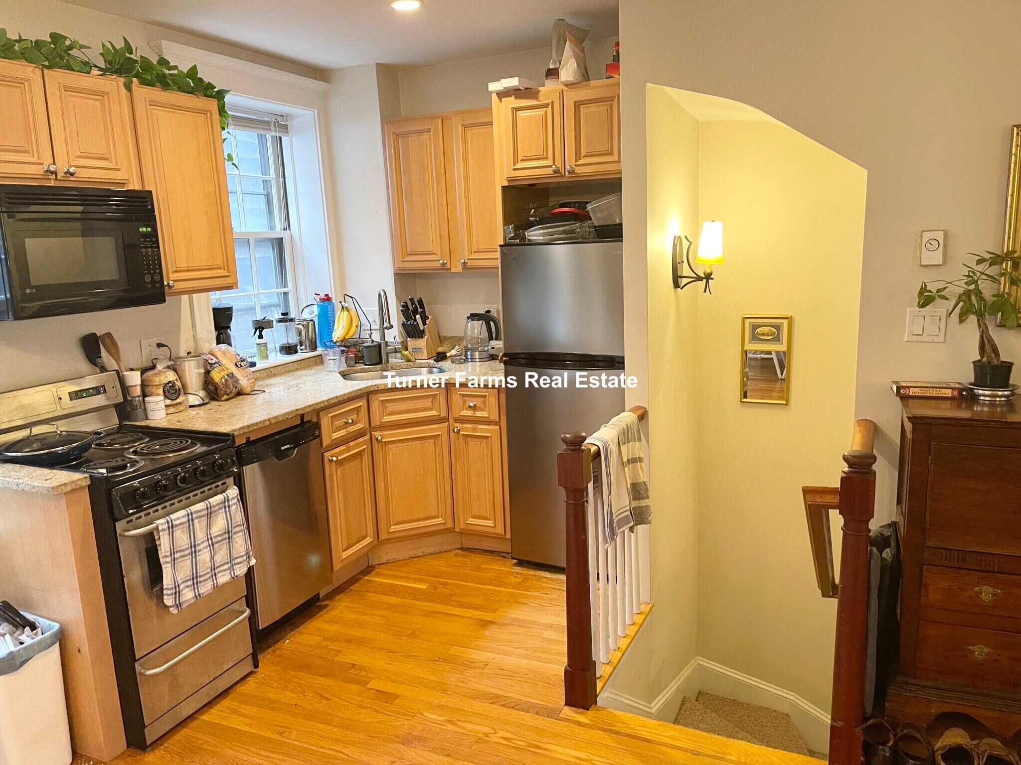 Building Photo - 16 Cedar Lane Way