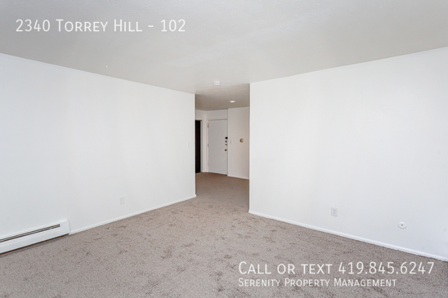 Building Photo - 2340 Torrey Hill Dr