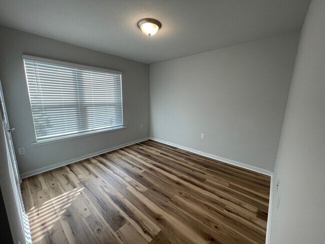 Building Photo - 10958 War Emblem Ave