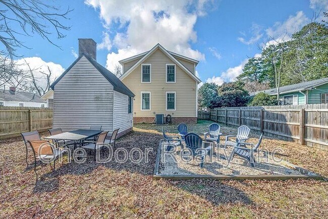 Building Photo - 805 Lafayette St