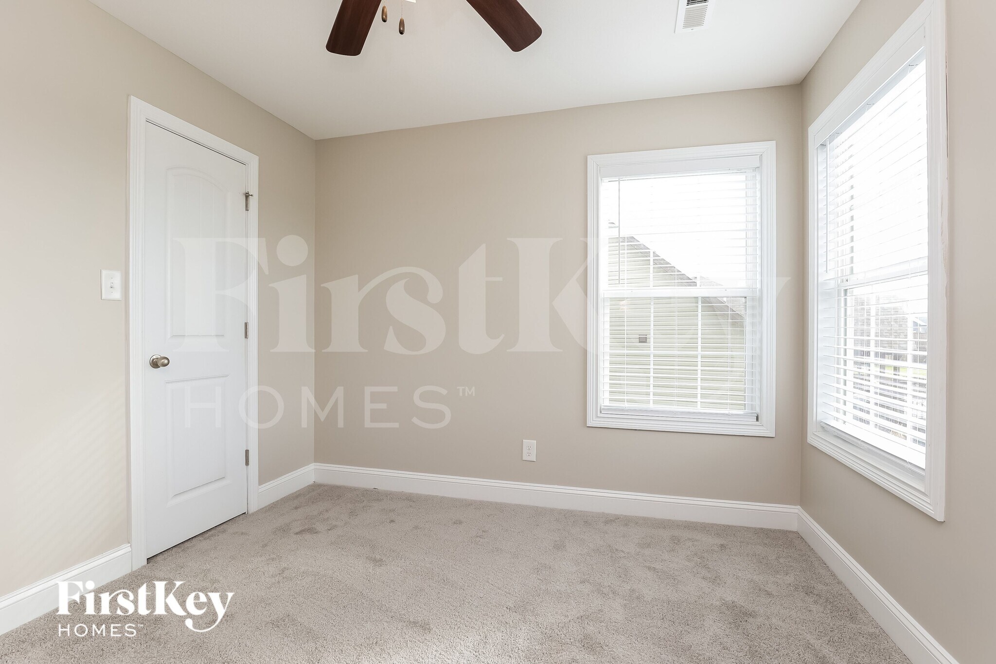 Building Photo - 2392 Andersonville Dr