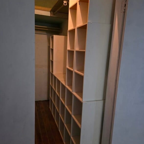 walk in closet - 34 Grant St