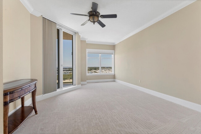 Building Photo - 130 Riviera Dunes Way
