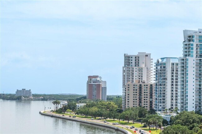 Building Photo - 3101 Bayshore Blvd