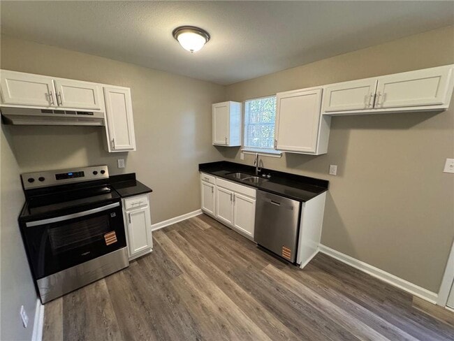 Building Photo - 154 Glenn Ave