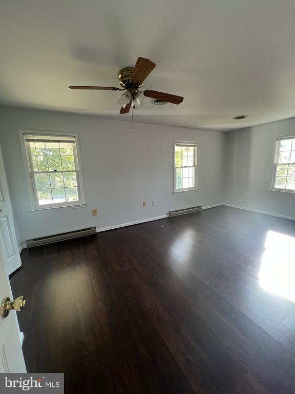 Building Photo - 34 Standish Ct