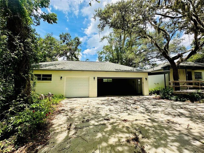 Building Photo - 103 Hickory Creek Blvd