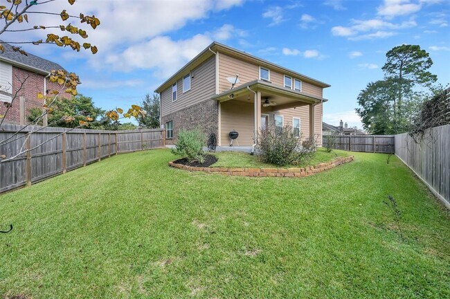 Building Photo - 946 Fife Dr