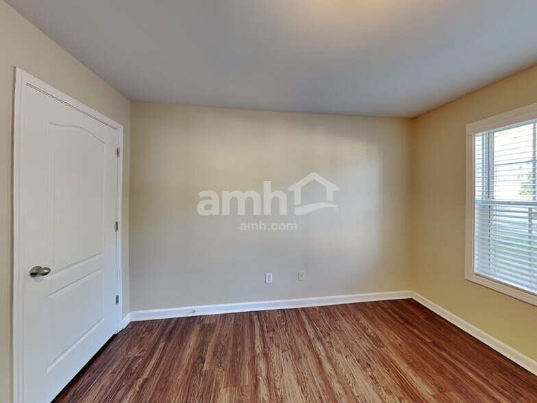 Building Photo - 2991 Leatherleaf Trl