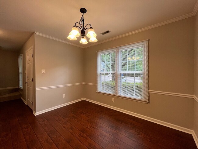 Building Photo - 7406 Ashbury Ct