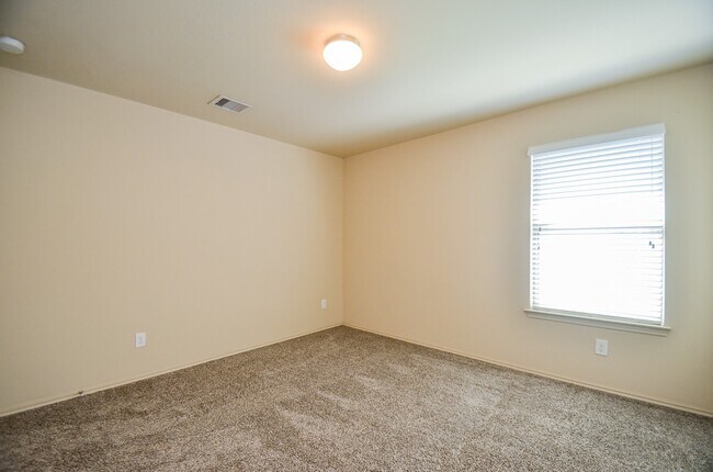 Building Photo - 20114 Louetta Ash Dr