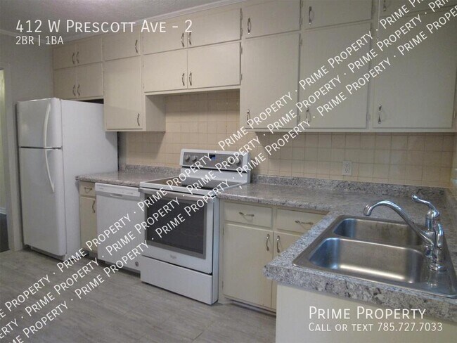 Building Photo - 412 W Prescott Ave