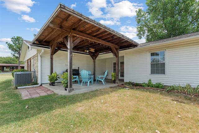 Building Photo - 104 Pontiac Dr