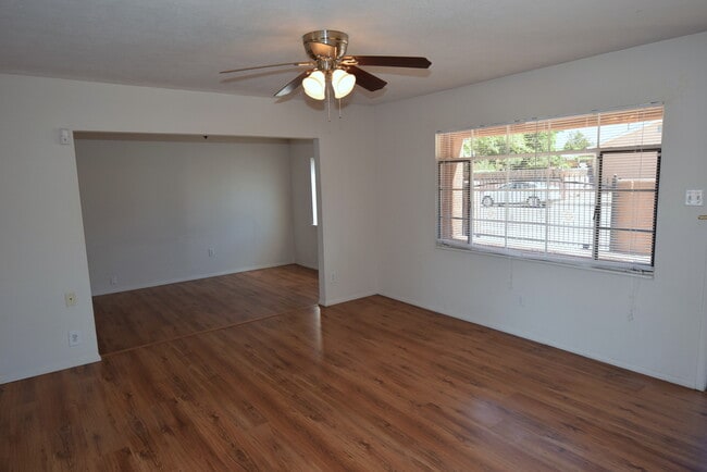 Building Photo - Wonderful 3 bed 2 bath home!