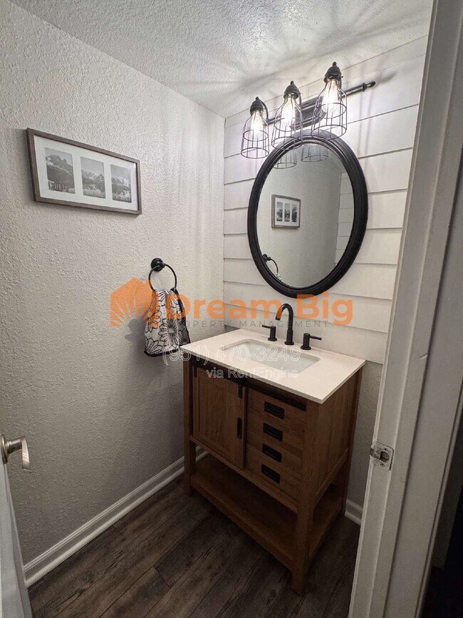 Building Photo - 12025 Weeping Willow Ln