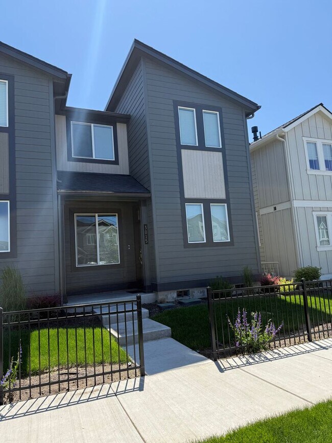 Petrosa! 3 Bdrm, 2.5 Bath 1450 sq ft Town... - Petrosa!  3 Bdrm, 2.5 Bath 1450 sq ft Town...