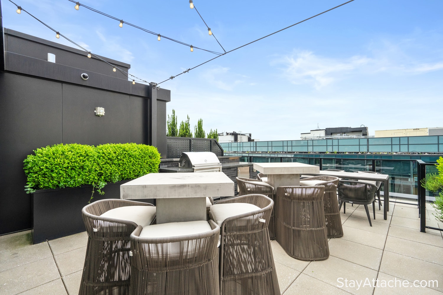 Building Photo - 1300 4th St SE