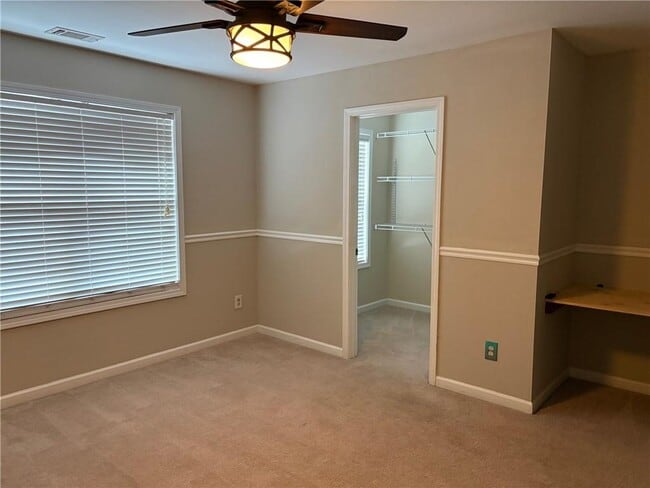Building Photo - 1448 Autumn Wood Trail