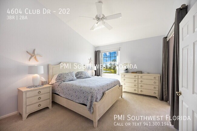 Building Photo - 4604 Club Dr