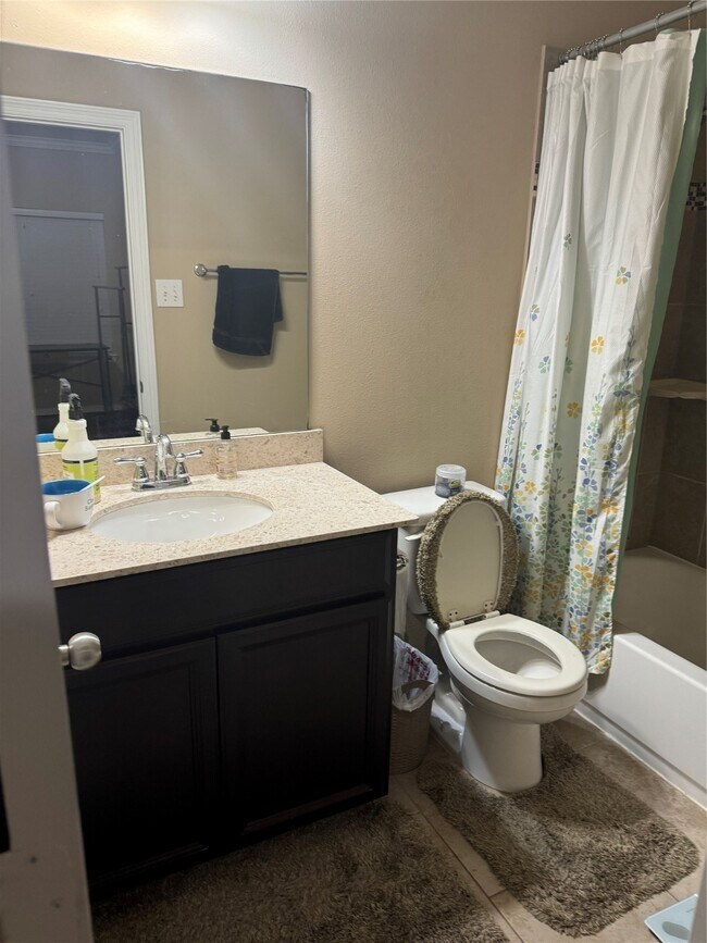 Building Photo - 4118 Ponderosa Hills Ln