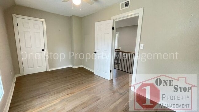 Building Photo - 2923 Highland Ave