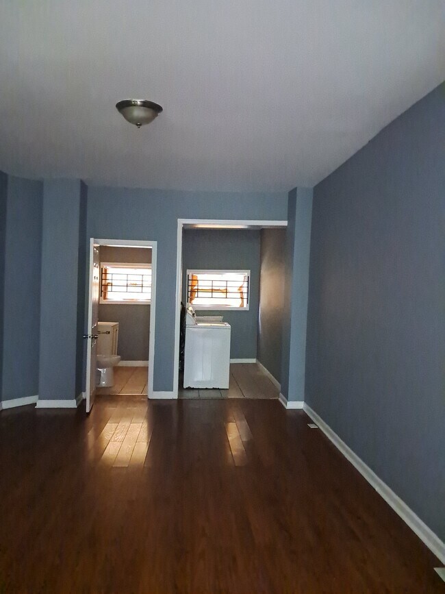 Building Photo - 3308 Gwynns Falls Pkwy