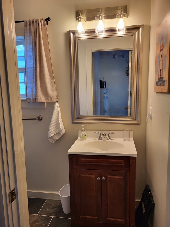 Building Photo - 30 Main St