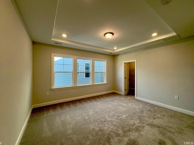 Building Photo - 321 Natsam Wds Wy