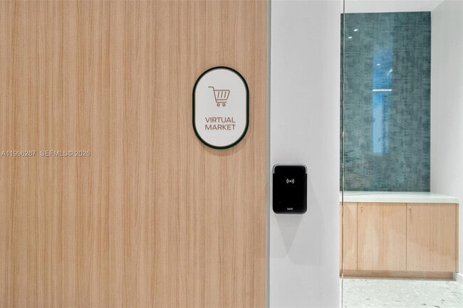 Building Photo - 77 SE 5th St