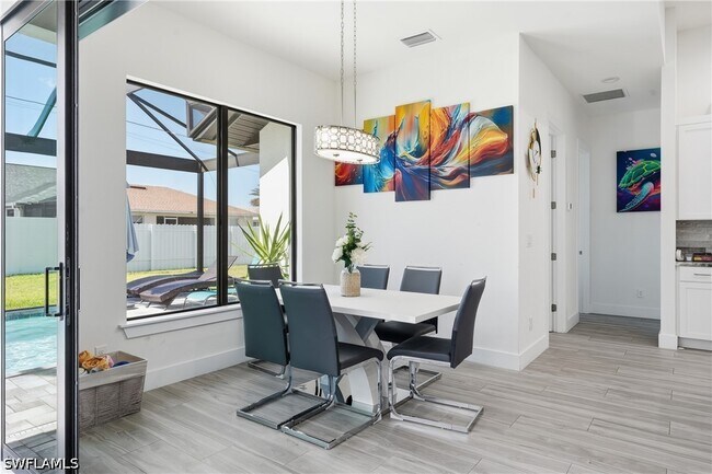 Building Photo - 1214 SW 29th Terrace