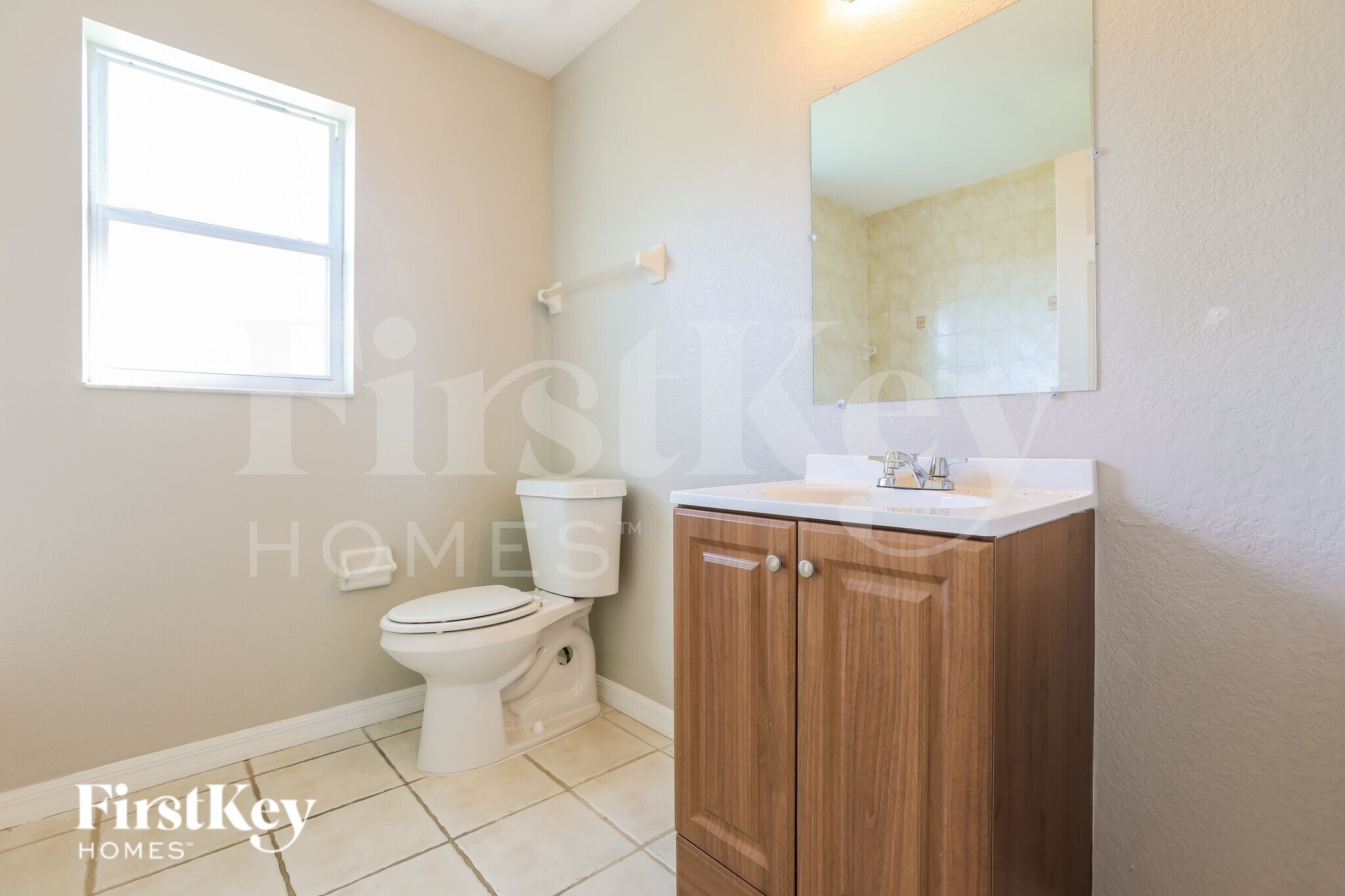 Building Photo - 4517 Lovett Rd