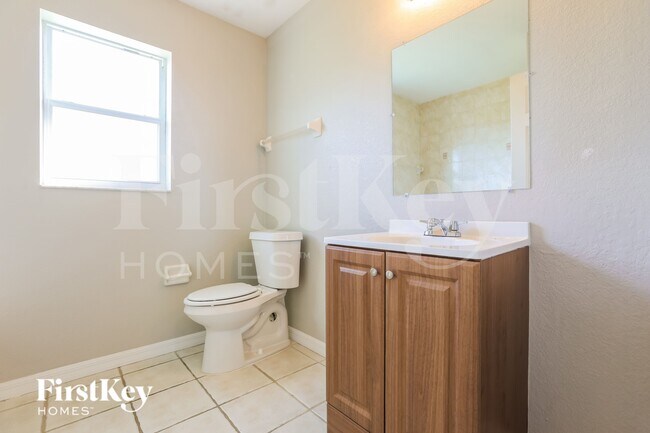 Building Photo - 4517 Lovett Rd