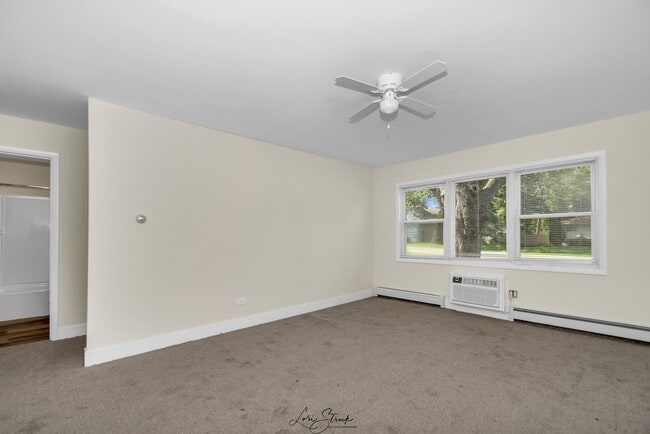 Building Photo - 3709 James St