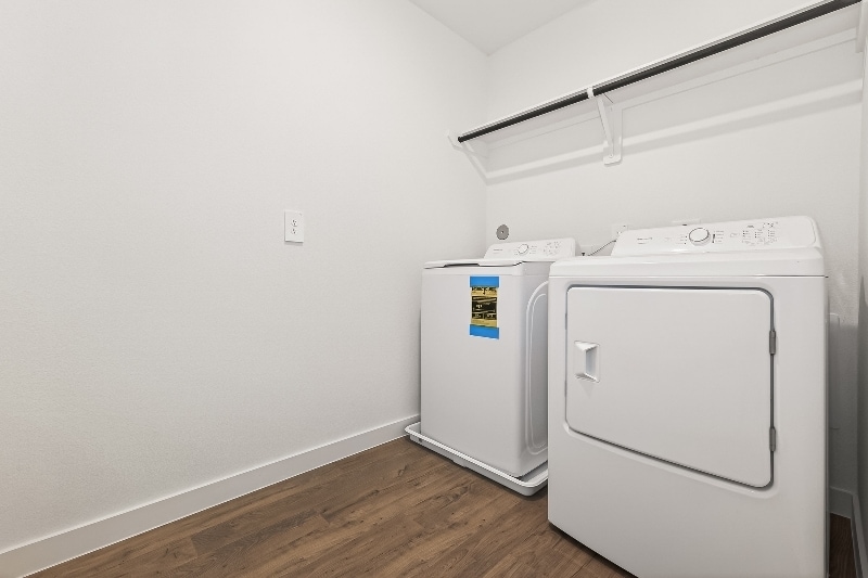 Building Photo - 3551 Shearwater St