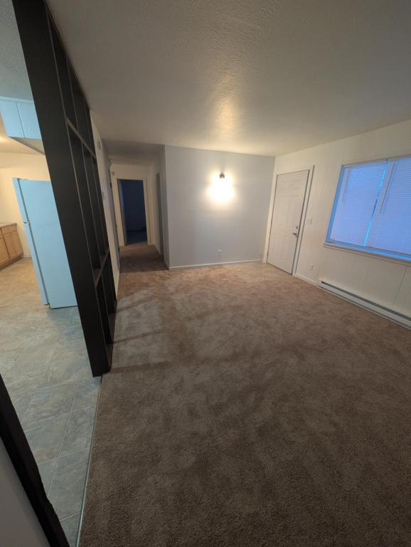 Building Photo - 145 E Paras Hill Dr