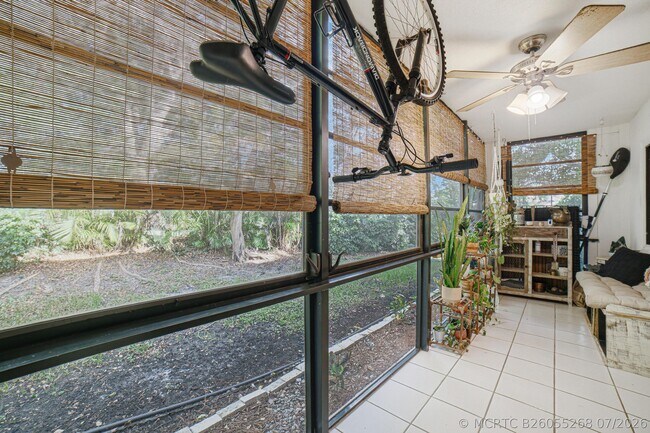 Building Photo - 9412 S Belfort Cir