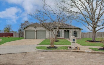 Building Photo - 2538 Knights Cir