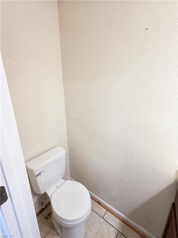 Downstairs Half Bath - 662 Biltmore Dr