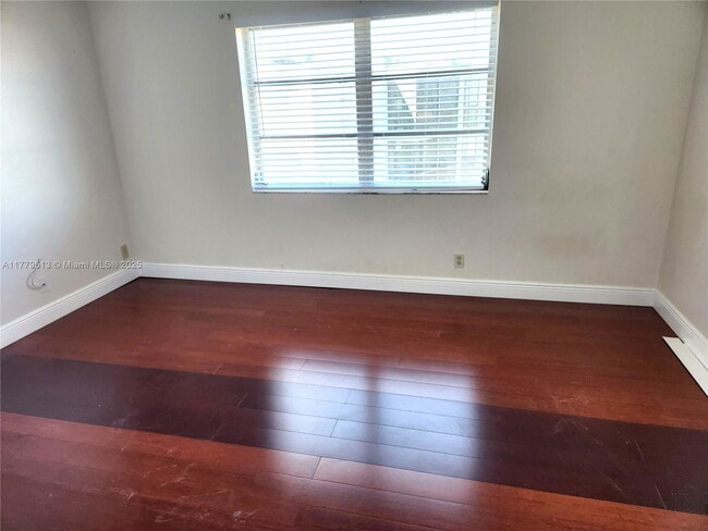 Building Photo - 8730 N Sherman Cir