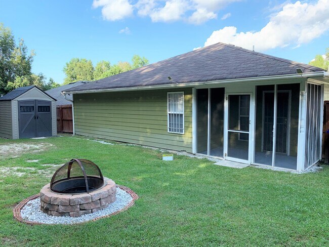 Building Photo - 207 Beaumont Heights