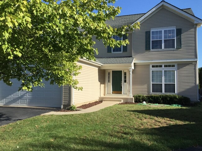Building Photo - 211 Tanglewood Ct