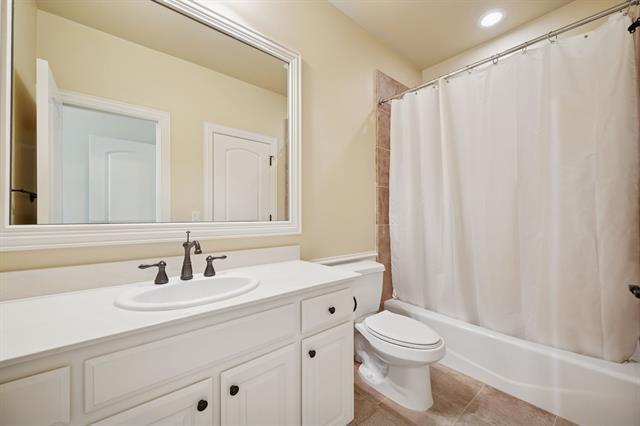 Building Photo - 744 Snowshill Trail