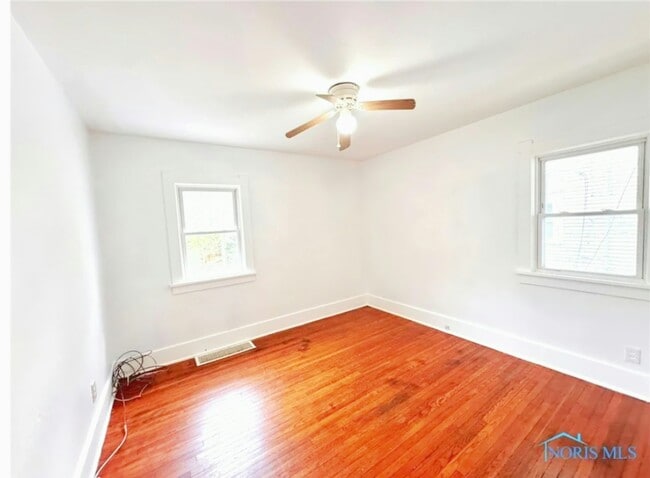 Building Photo - 2149 Alvin St