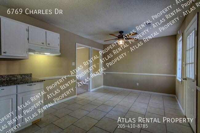 Building Photo - 6769 Charles Dr