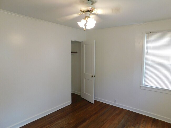 Building Photo - Single Family Home Just Minutes From MCAS Cherry Point!