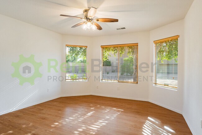 Building Photo - CALL US TODAY AT (505) 808-6467 TO SCHEDUL...