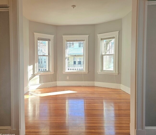 Building Photo - 64 Prichard Ave