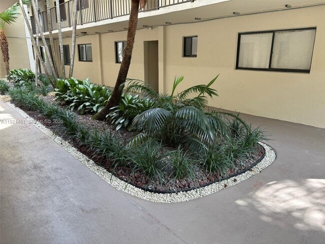Building Photo - 8035 SW 107th Ave
