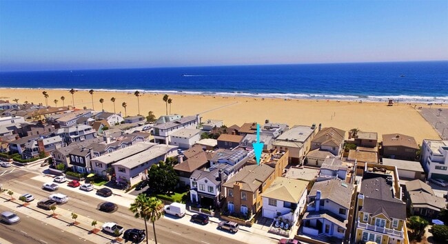 Building Photo - Vacation Rental on Balboa Peninsula