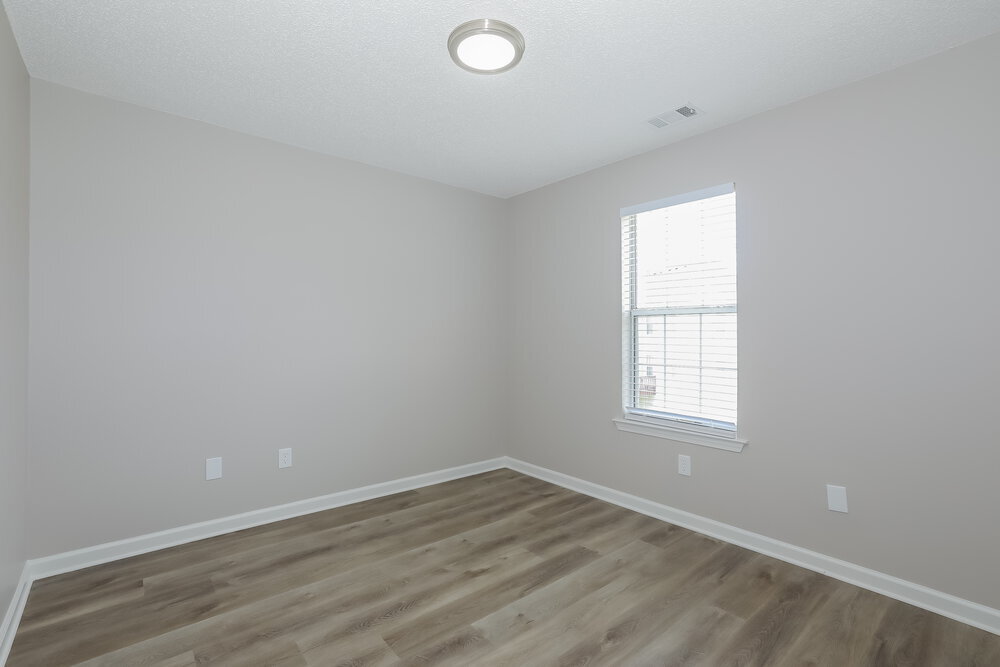 Building Photo - 550 Ransom Way